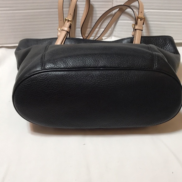 Michael kors leather tote with contrasting color adjustable straps - Picture 6 of 9